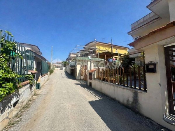 appartamento in vendita a Giugliano in Campania in zona Licola