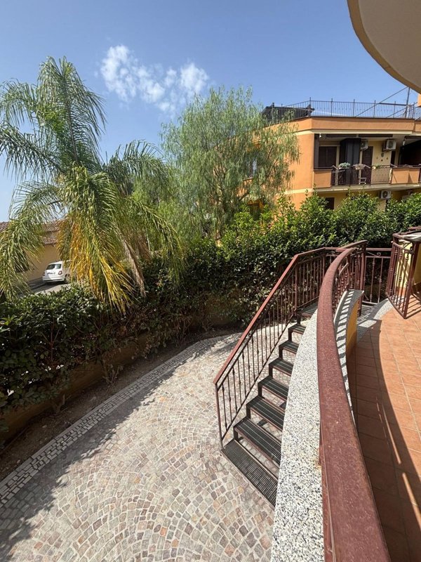 appartamento in vendita a Giugliano in Campania in zona Varcaturo