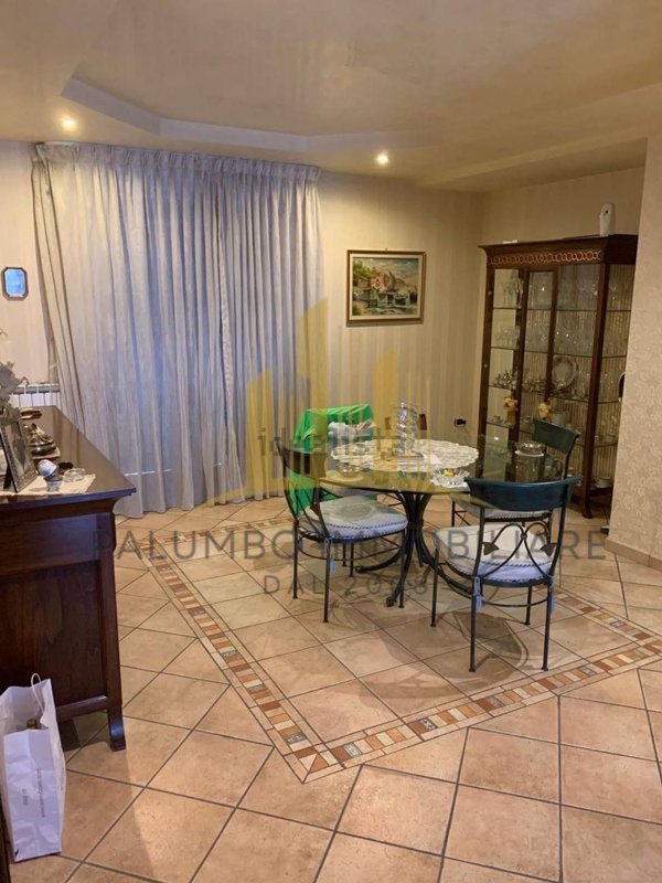 appartamento in vendita a Giugliano in Campania