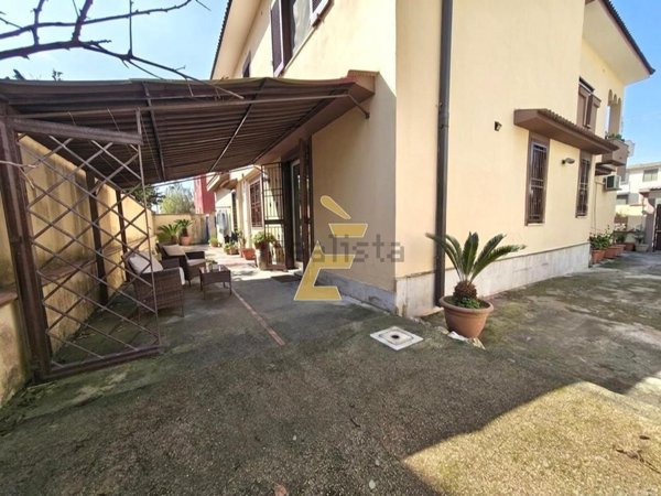 appartamento in vendita a Giugliano in Campania in zona Lago Patria