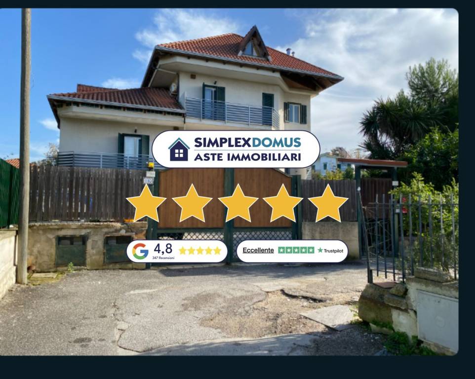 casa indipendente in vendita a Giugliano in Campania
