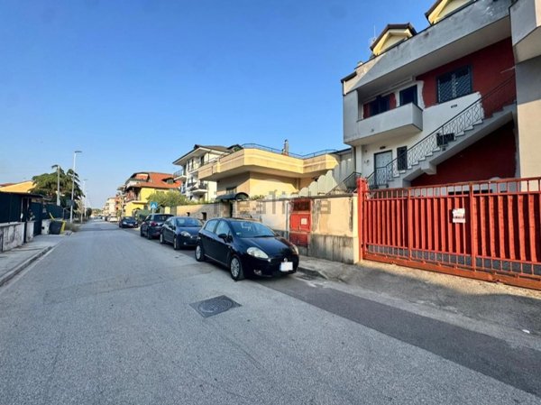 appartamento in vendita a Giugliano in Campania