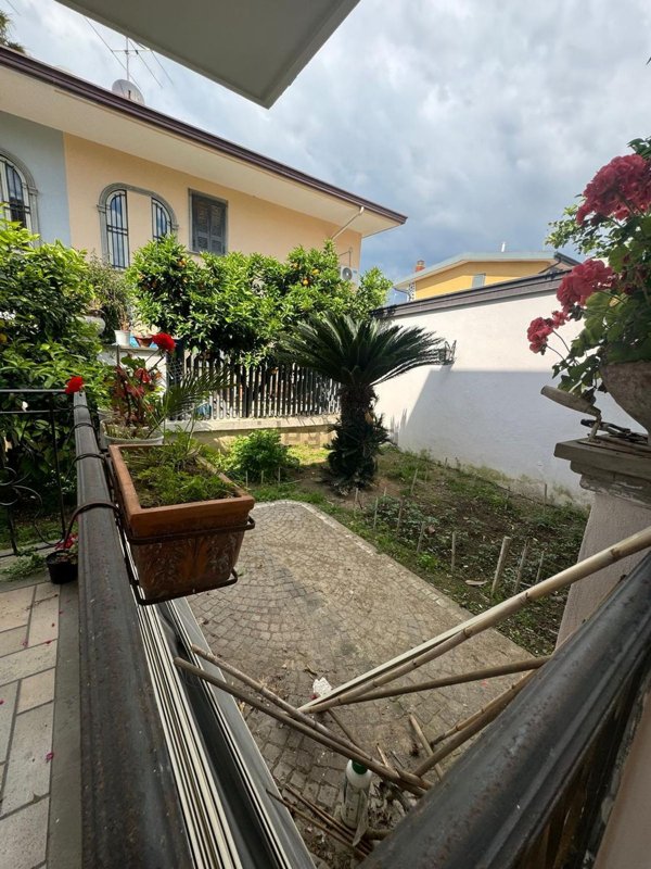 appartamento in vendita a Giugliano in Campania