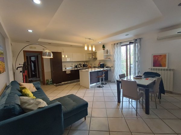 appartamento in vendita a Giugliano in Campania in zona Massariola / Amodio