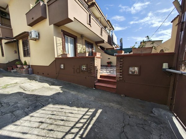 appartamento in vendita a Giugliano in Campania in zona Varcaturo