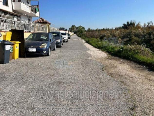 casa indipendente in vendita a Giugliano in Campania in zona Varcaturo