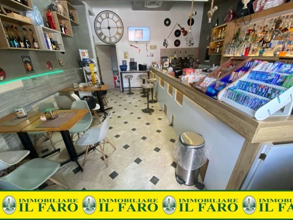 negozio in vendita a Giugliano in Campania