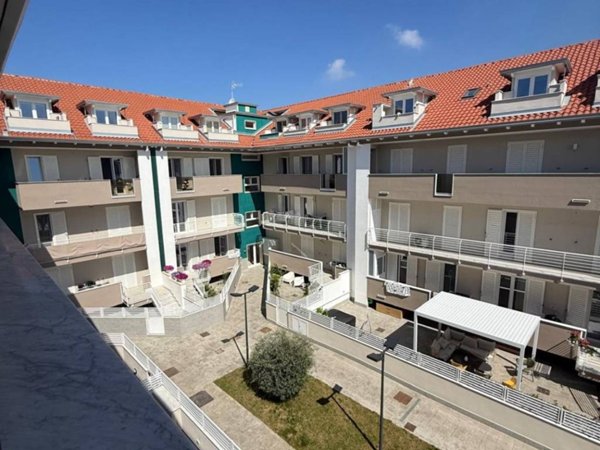 appartamento in vendita a Giugliano in Campania in zona Massariola / Amodio