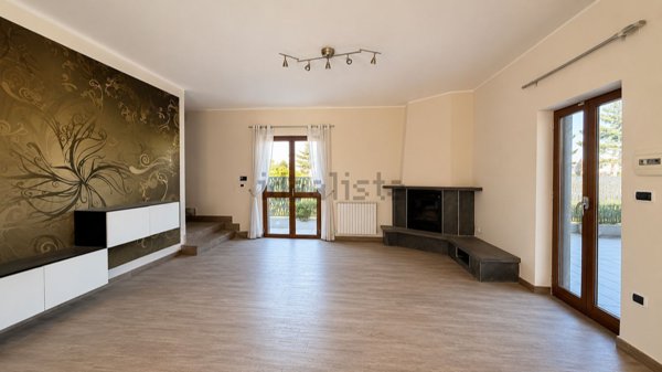 casa indipendente in vendita a Giugliano in Campania