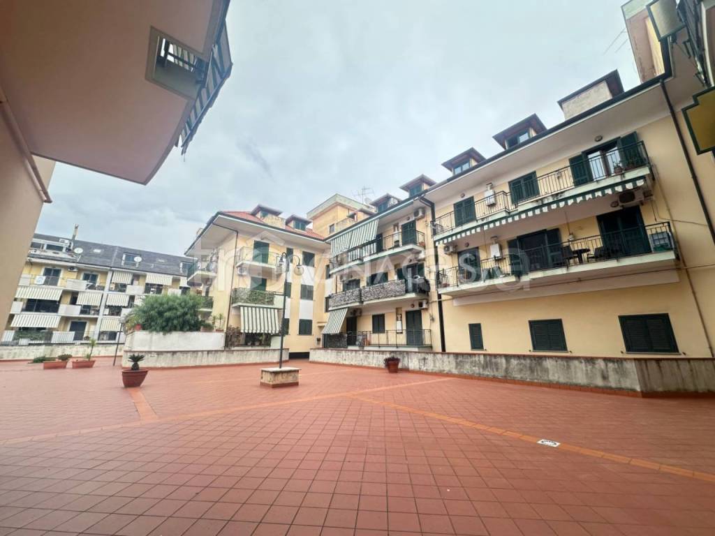 appartamento in vendita a Giugliano in Campania