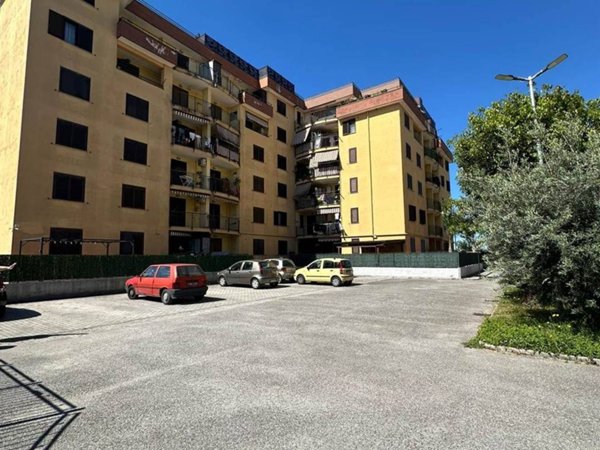 appartamento in vendita a Giugliano in Campania