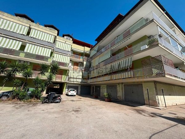 appartamento in vendita a Giugliano in Campania