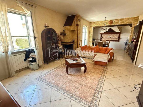 casa indipendente in vendita a Giugliano in Campania