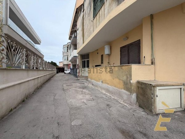 appartamento in vendita a Giugliano in Campania in zona Licola