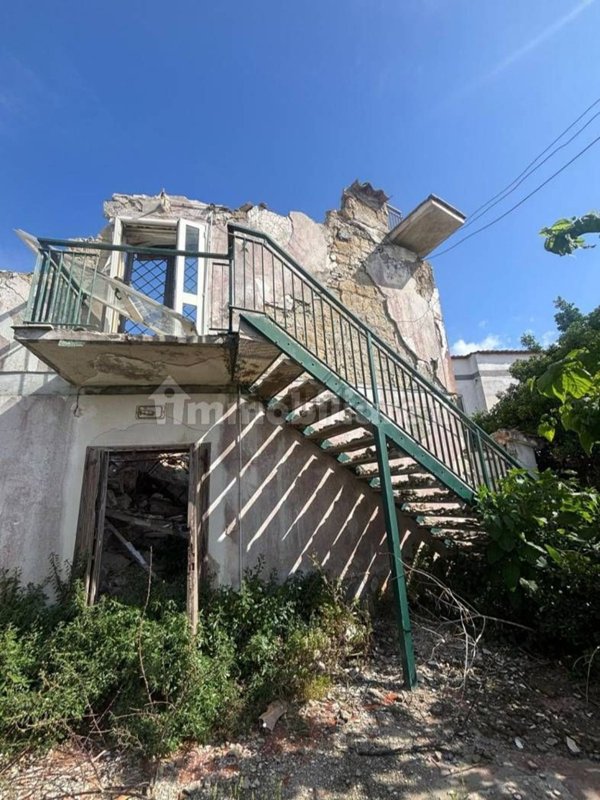 casa indipendente in vendita a Giugliano in Campania