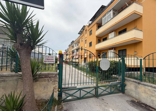 appartamento in vendita a Giugliano in Campania