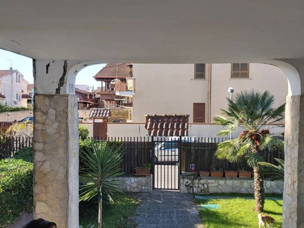 appartamento in vendita a Giugliano in Campania in zona Varcaturo