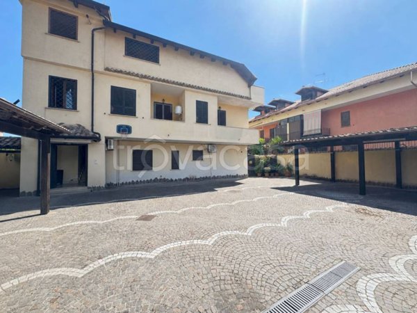 appartamento in vendita a Giugliano in Campania in zona Varcaturo