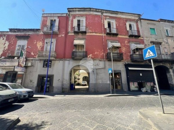 intera palazzina in vendita a Giugliano in Campania