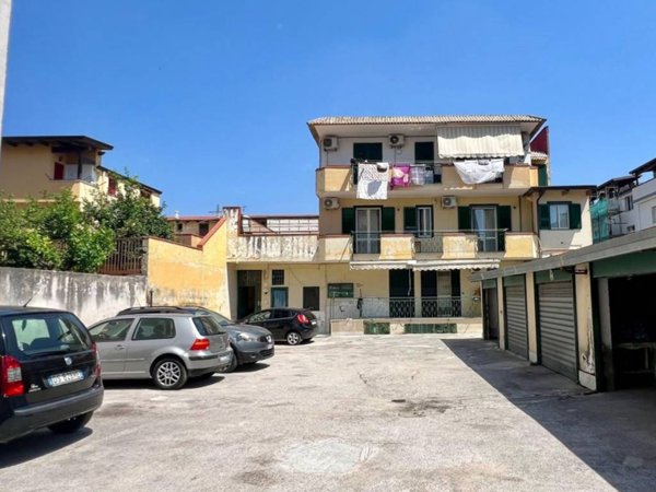 appartamento in vendita a Giugliano in Campania