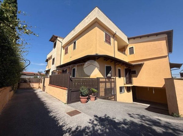 appartamento in vendita a Giugliano in Campania in zona Massariola / Amodio