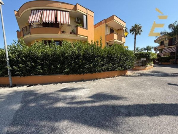 appartamento in vendita a Giugliano in Campania in zona Varcaturo