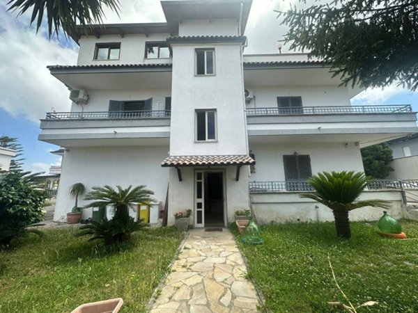casa indipendente in vendita a Giugliano in Campania in zona Massariola / Amodio