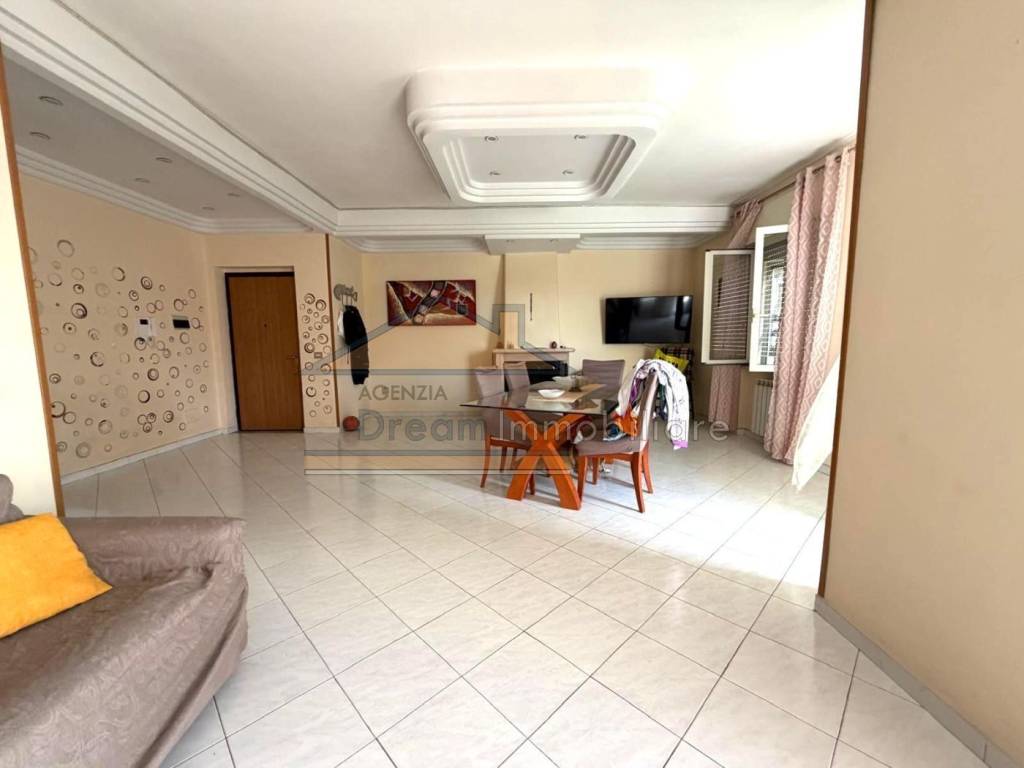appartamento in vendita a Giugliano in Campania