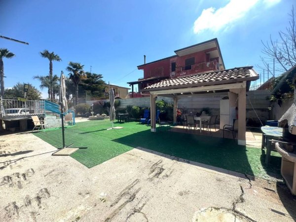 casa indipendente in vendita a Giugliano in Campania in zona Massariola / Amodio