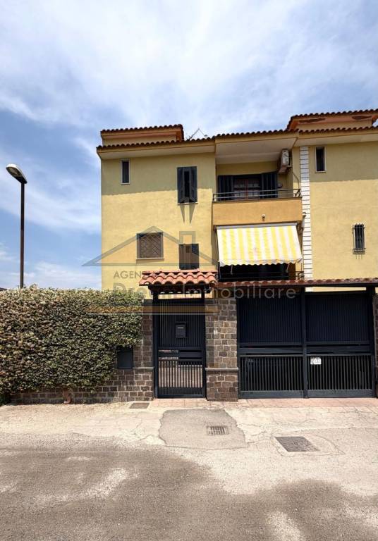 casa indipendente in vendita a Giugliano in Campania in zona Casacelle