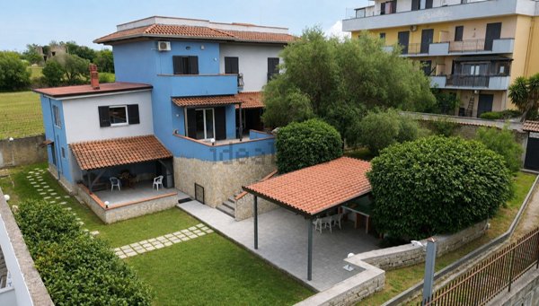 casa indipendente in vendita a Giugliano in Campania