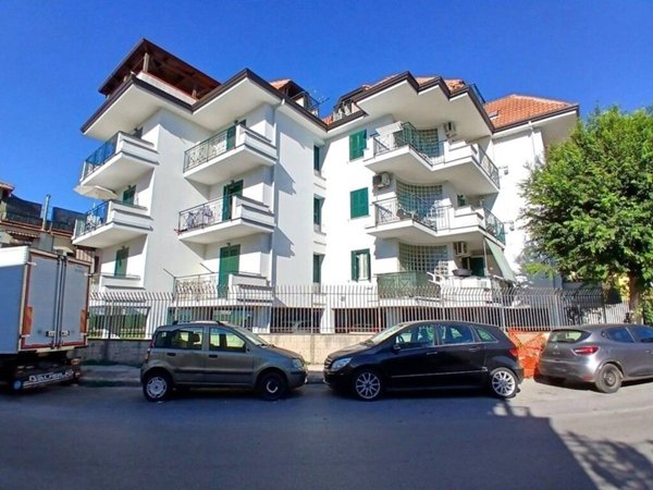 appartamento in vendita a Giugliano in Campania