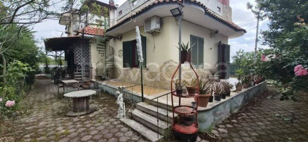 casa indipendente in vendita a Giugliano in Campania in zona Ponte Riccio