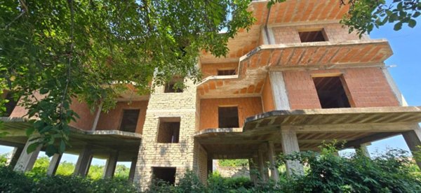 intera palazzina in vendita a Giugliano in Campania in zona Casacelle
