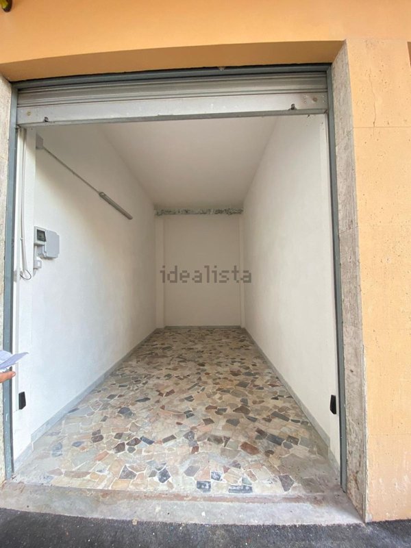 box auto in vendita a Giugliano in Campania