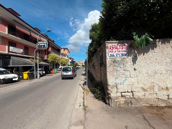 box auto in vendita a Giugliano in Campania