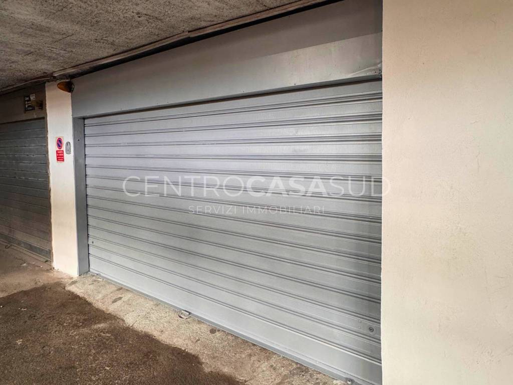 box auto in vendita a Giugliano in Campania