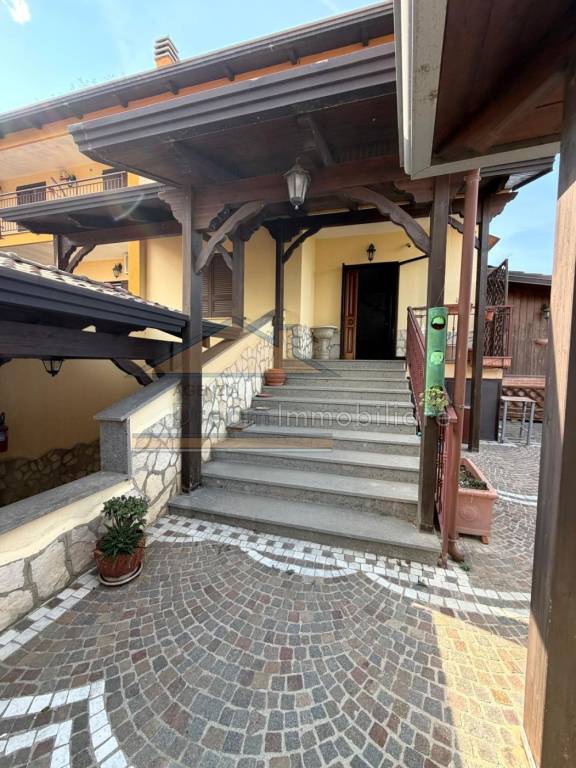 casa indipendente in vendita a Giugliano in Campania in zona Massariola / Amodio