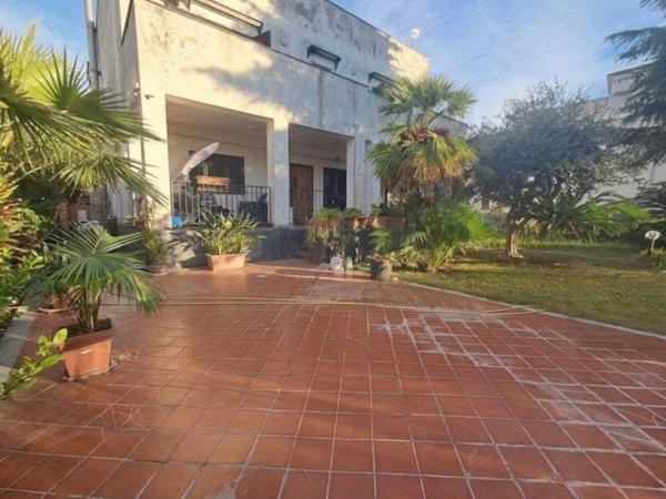 casa indipendente in vendita a Giugliano in Campania