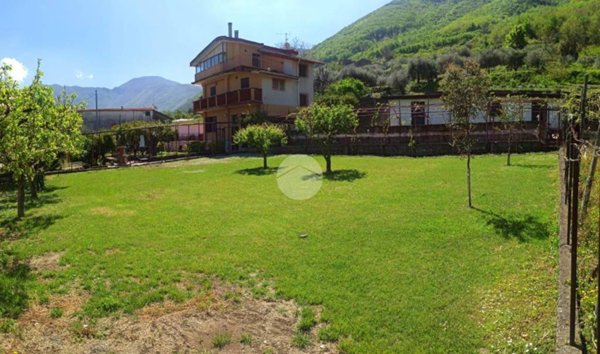 casa indipendente in vendita a Gragnano