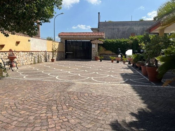 casa indipendente in vendita a Gragnano
