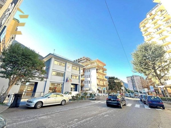 negozio in vendita a Gragnano