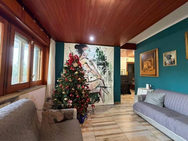 casa indipendente in vendita a Gragnano