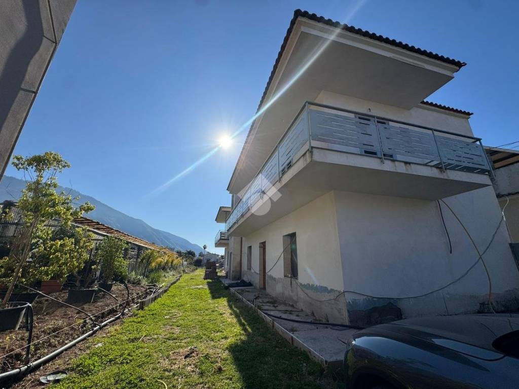 casa indipendente in vendita a Gragnano