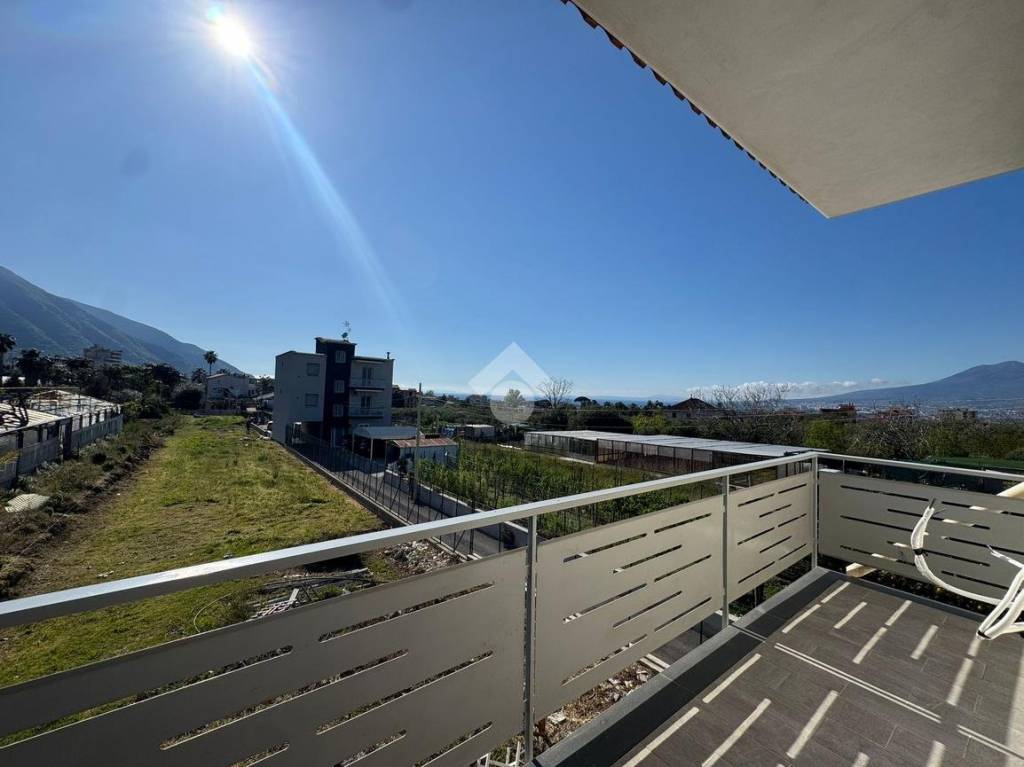 casa indipendente in vendita a Gragnano