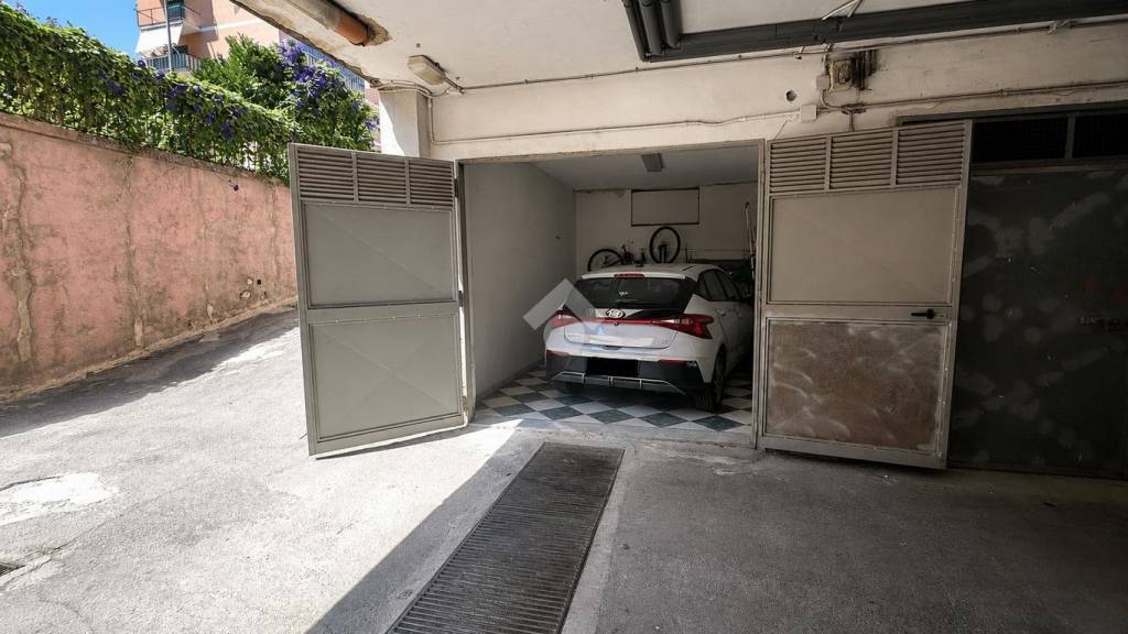 box auto in vendita a Gragnano