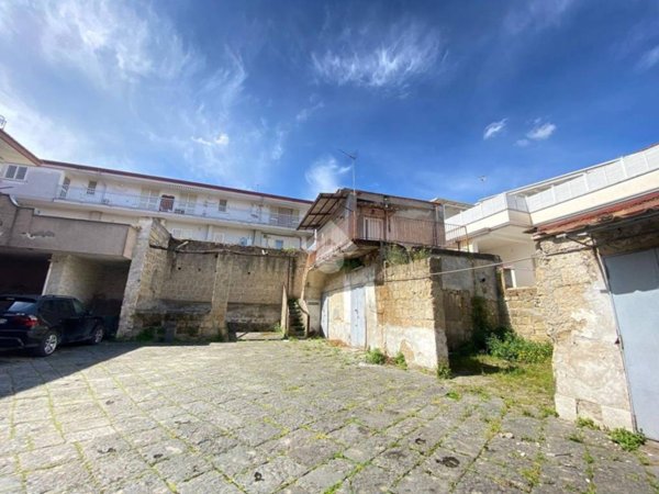 casa indipendente in vendita a Grumo Nevano