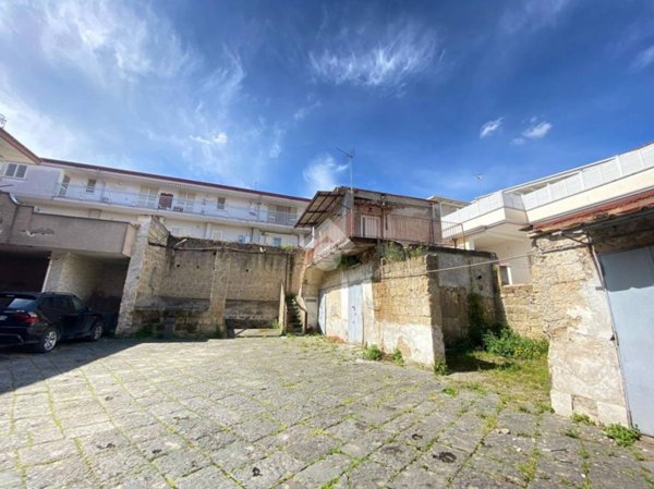 casa indipendente in vendita a Grumo Nevano