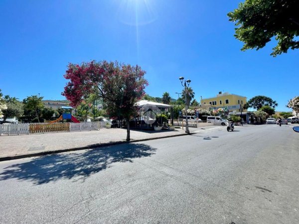 appartamento in vendita ad Ischia