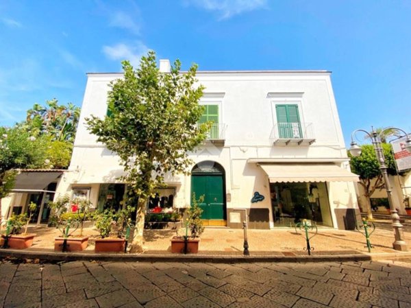 appartamento in vendita ad Ischia